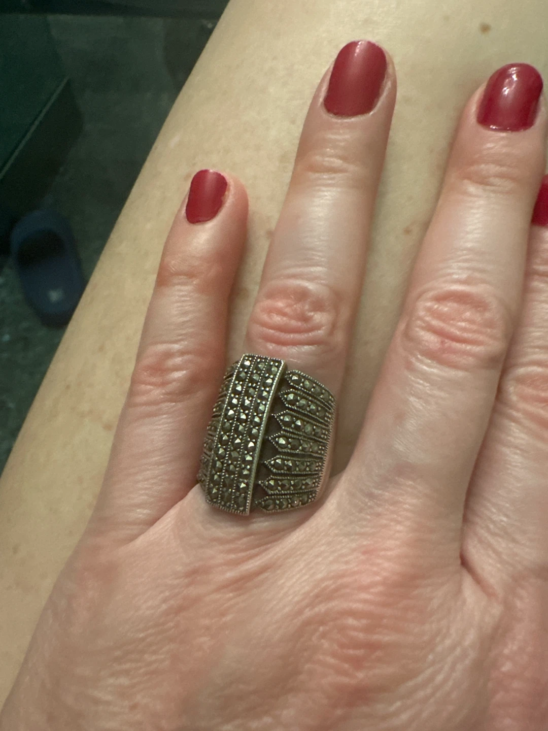 Vintage Style Wide Band Marcasite Ring - photo 3