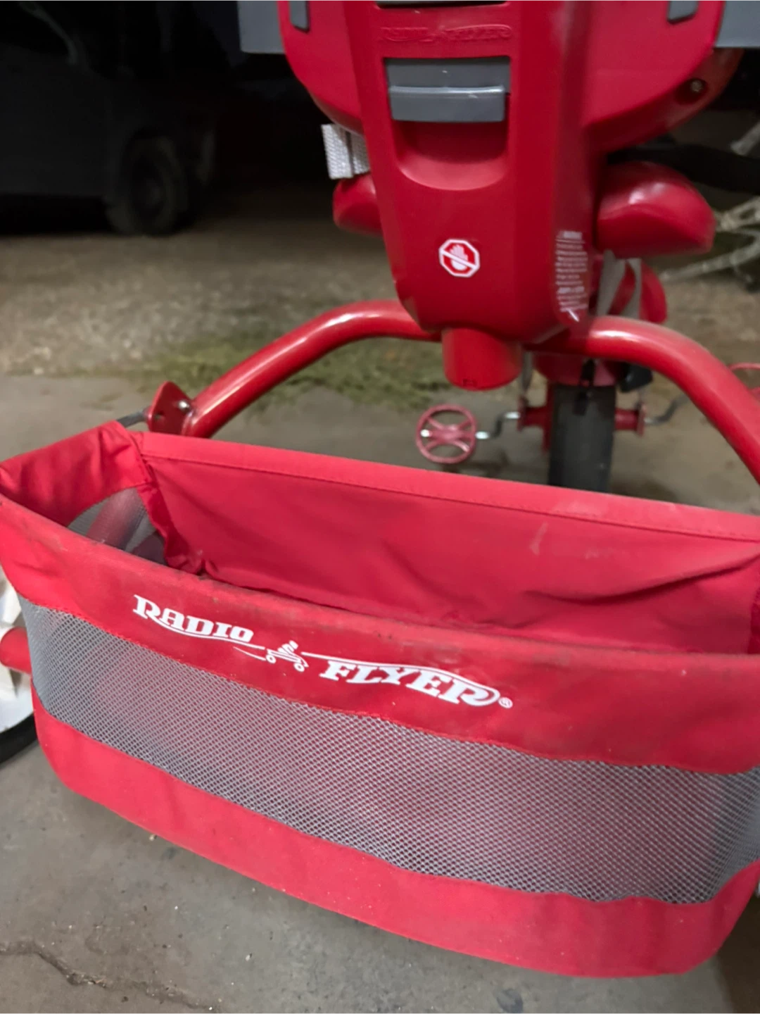 Radio Flyer Stroll 'N Trike$25 - photo 2