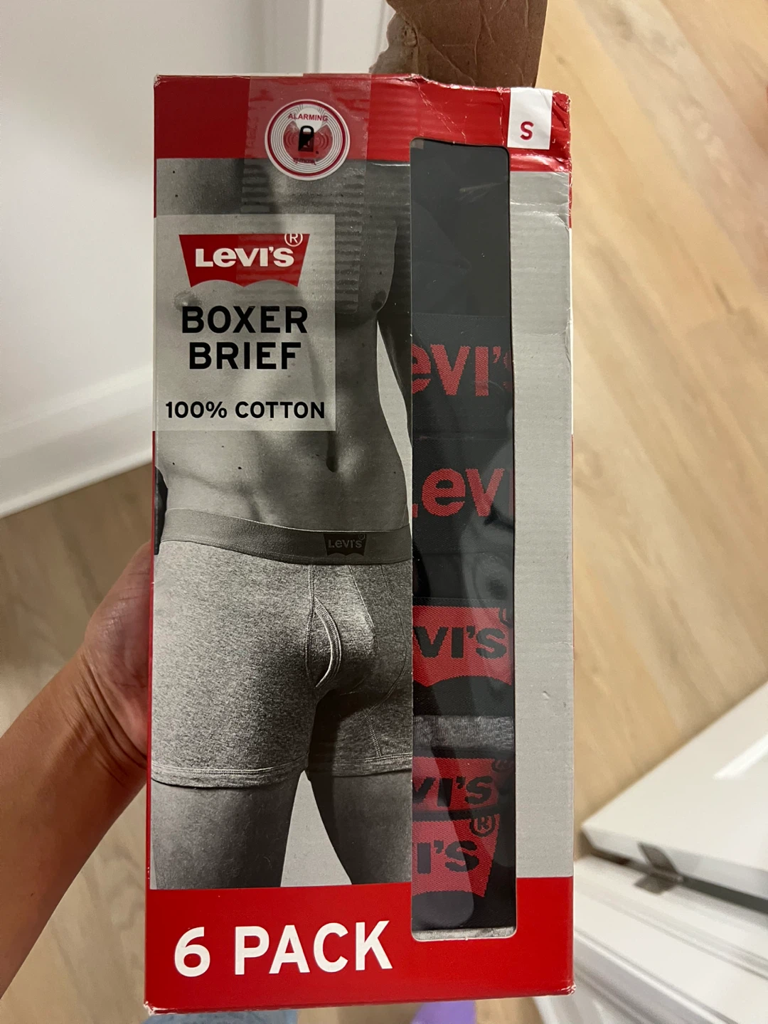 Levi's Men's Boxer Briefs 6 Pack-Open box
