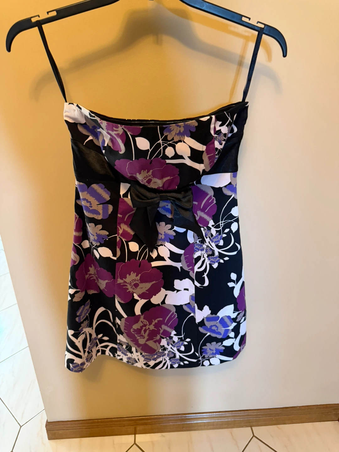 RW&CO. Floral Strapless Dress – Size 4, Black/Purple