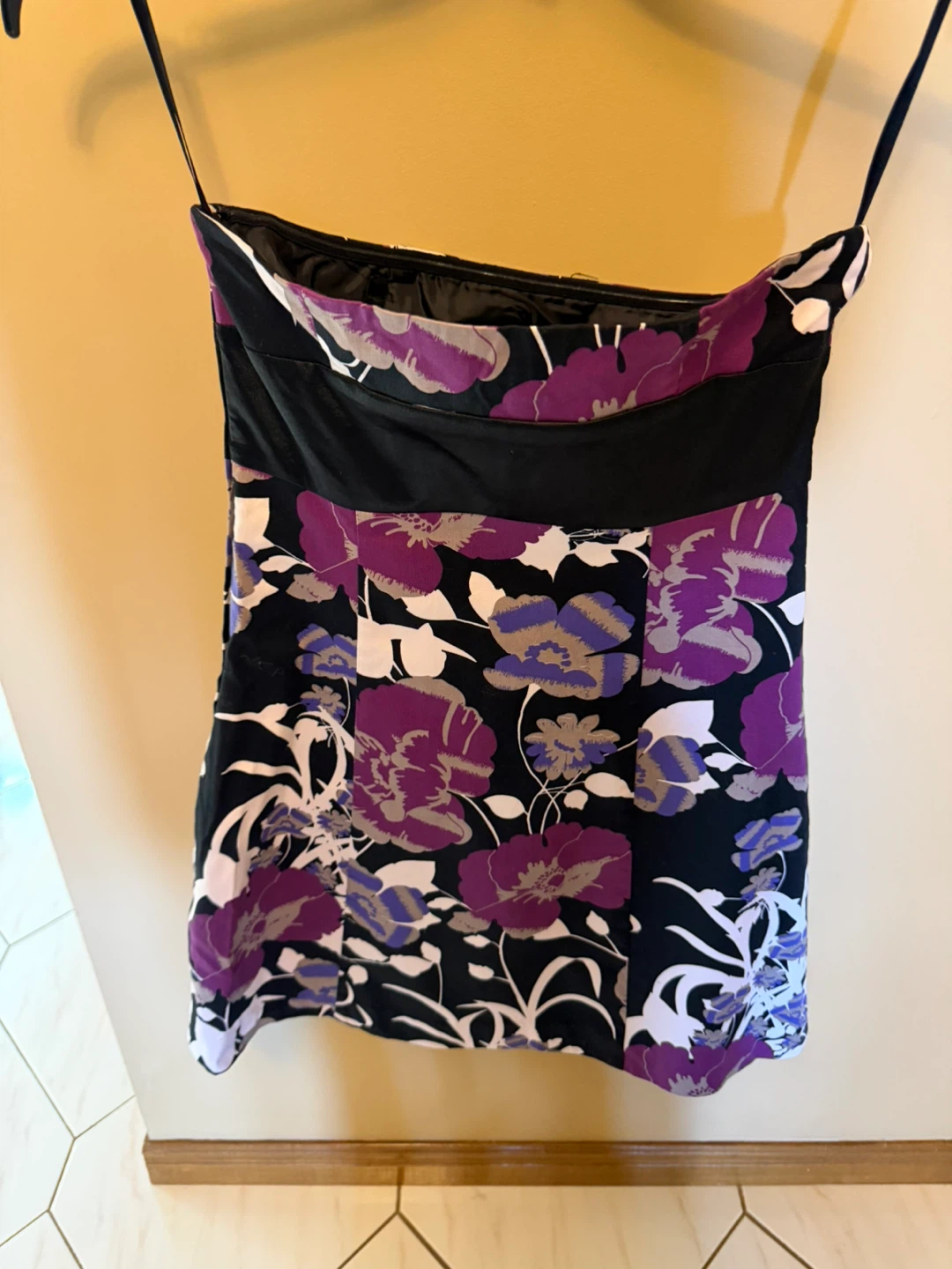 RW&CO. Floral Strapless Dress – Size 4, Black/Purple - photo 2