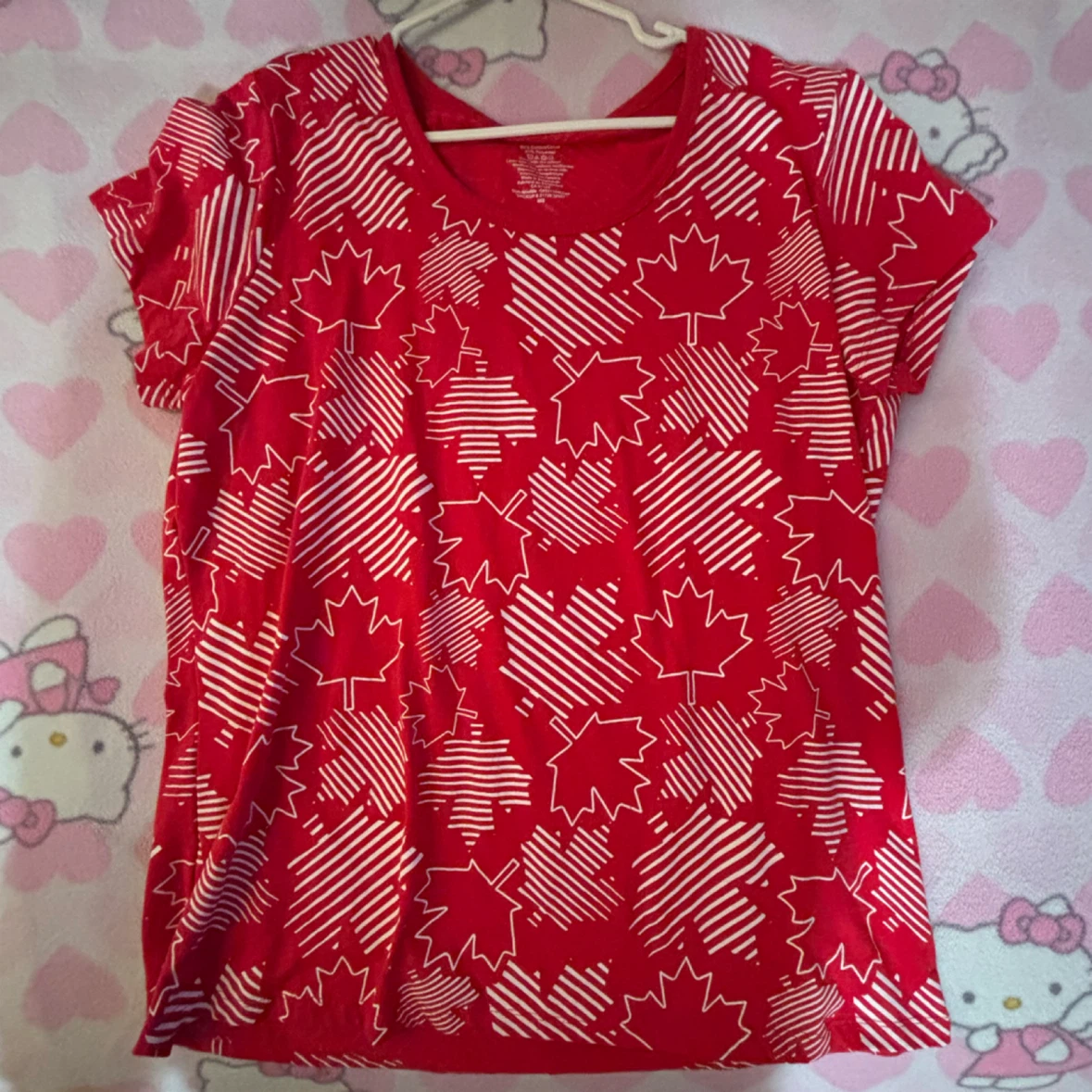 Red Canadian Maple Leaf Print T-Shirt - *Size Women XL* - photo 2