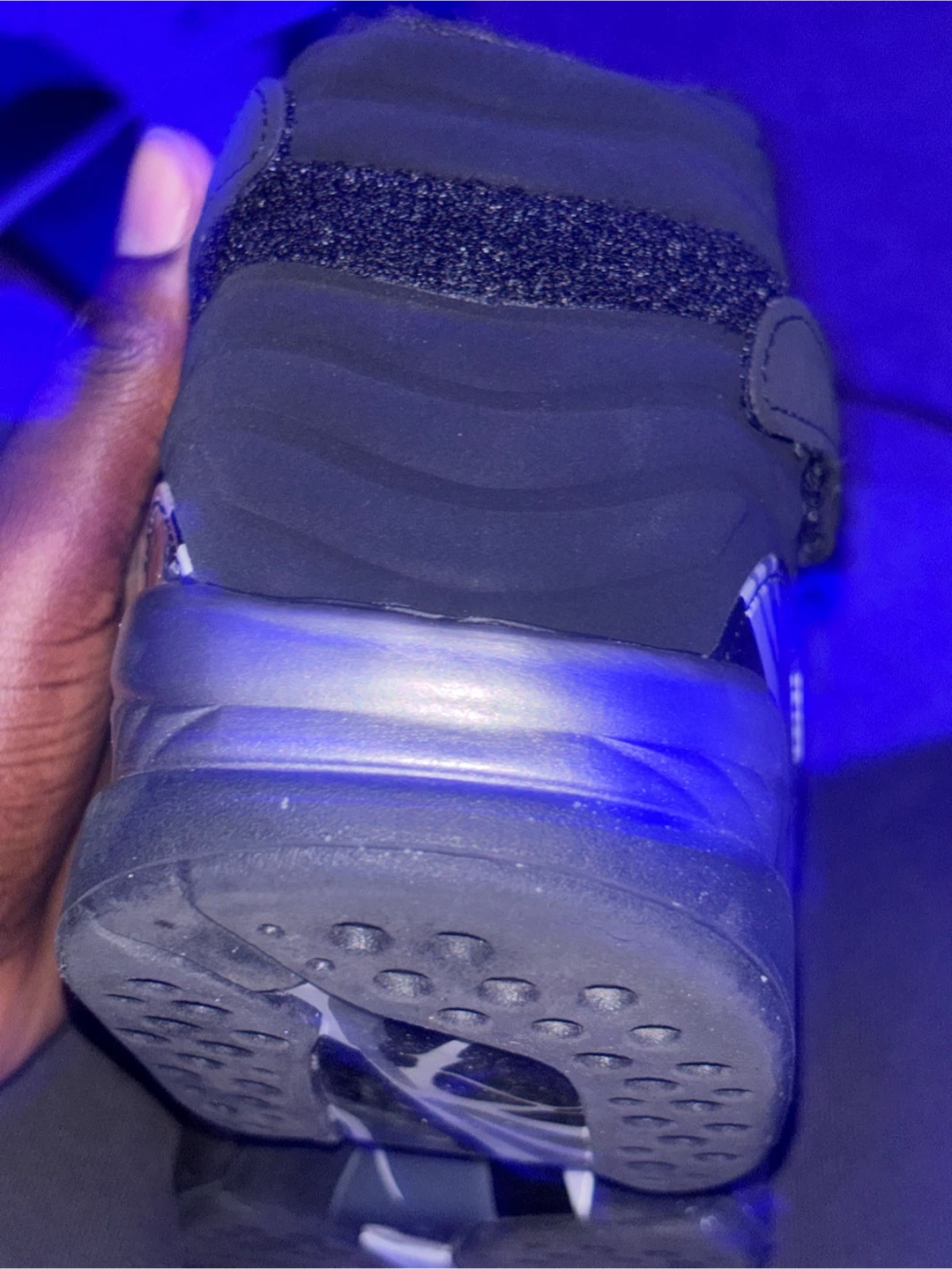 Jordan 8 Retro Black Silver - photo 3