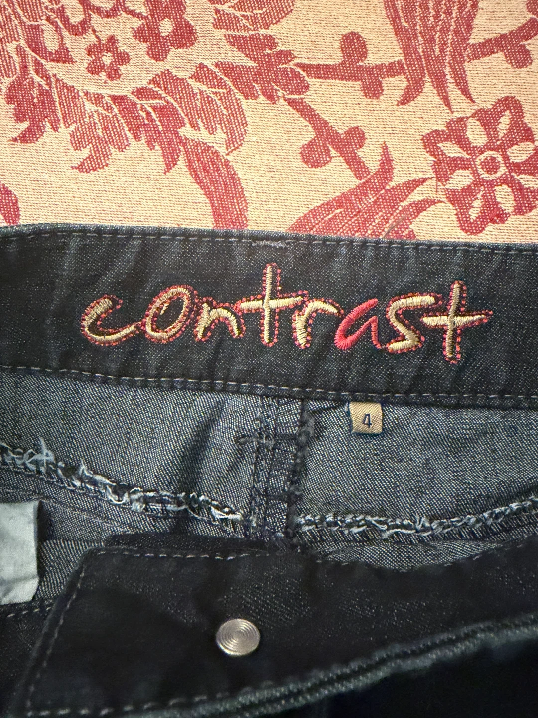 Contrast Dark Denim Mini Skirt – Size 4 - photo 3