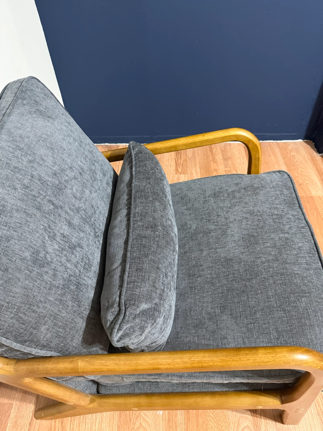 Set of Two Mid-Century Modern Accent Chairs - photo 3
