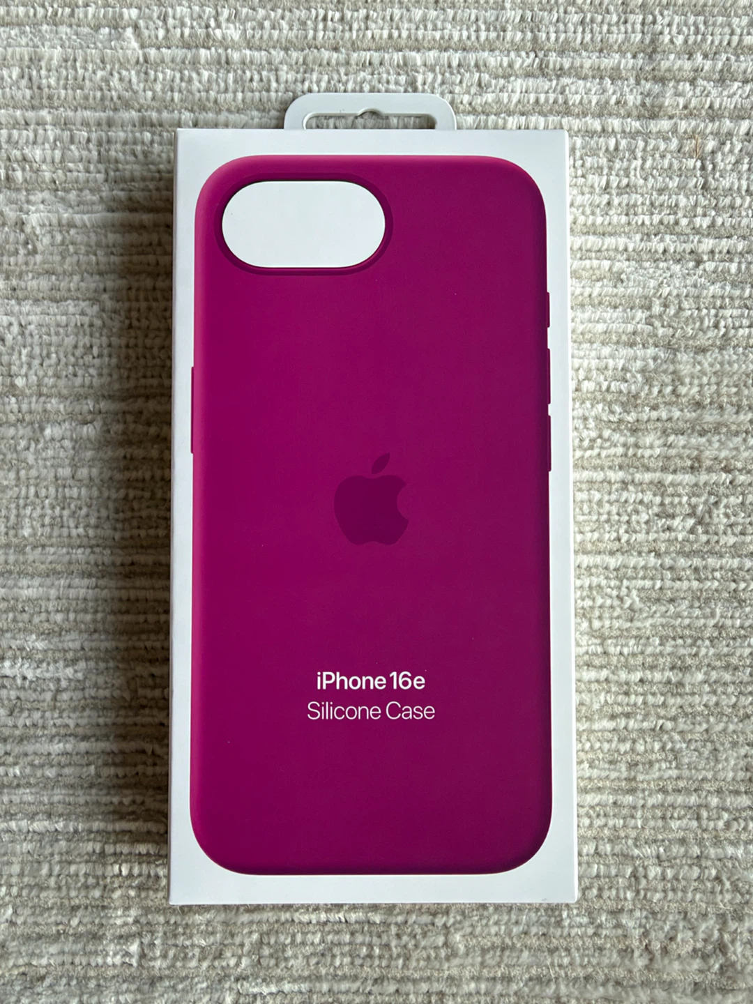 iPhone 16e Silicone Case – Fuchsia – New $25