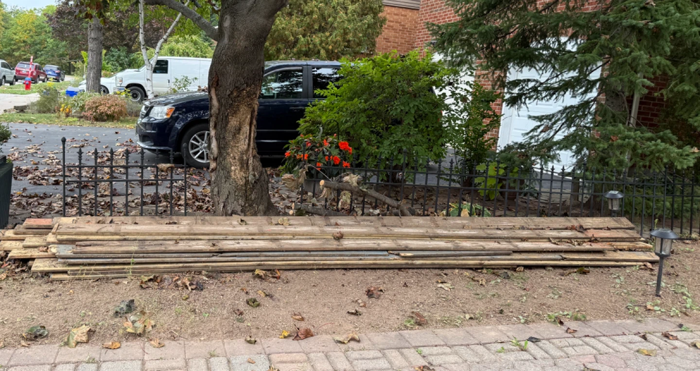 CURB ALERT: Free Reclaimed Deck Boards