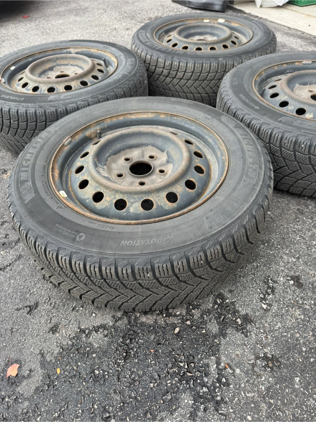 Michelin X-Ice Winter Tires Set 215/60R16 - photo 2