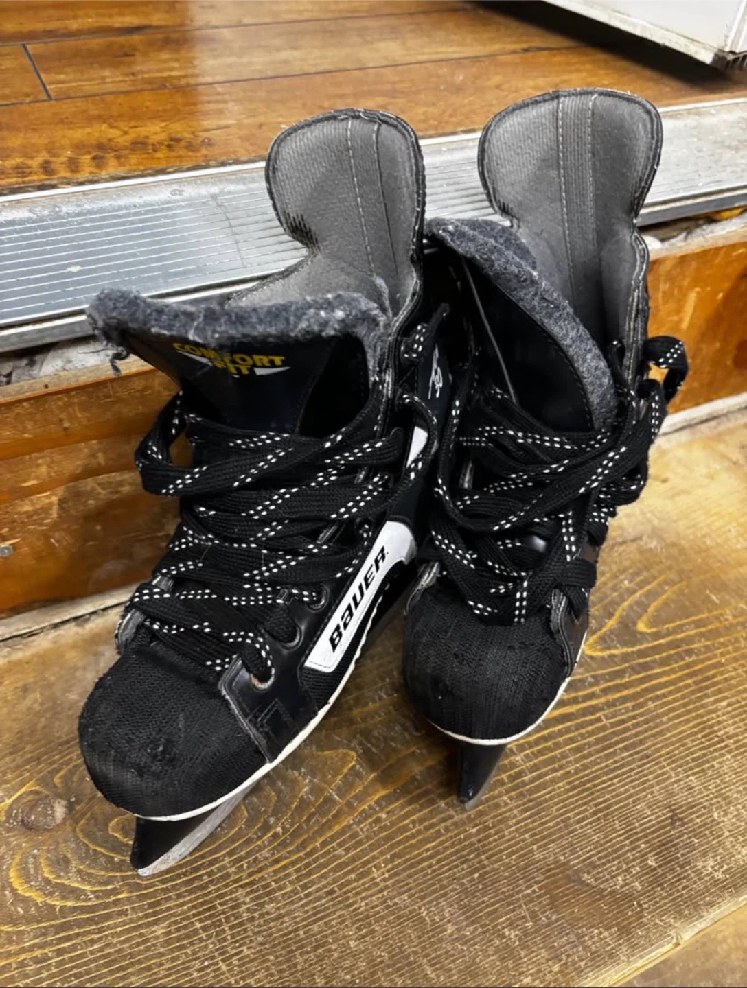 Bauer Comfort Fit Ice Skates