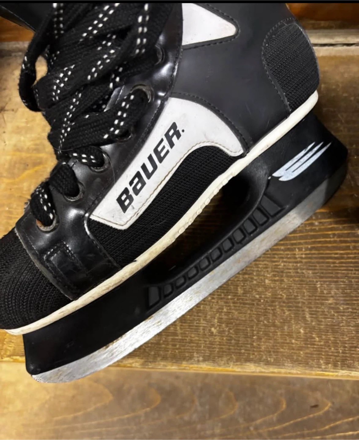 Bauer Comfort Fit Ice Skates - photo 2