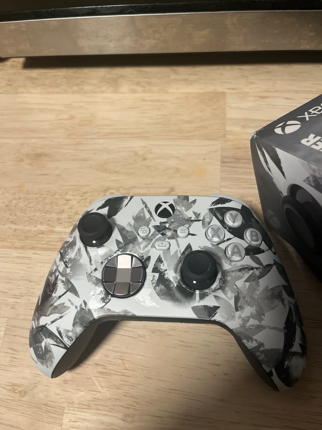 Xbox Stormcloud Vapor Wireless Controller - photo 3