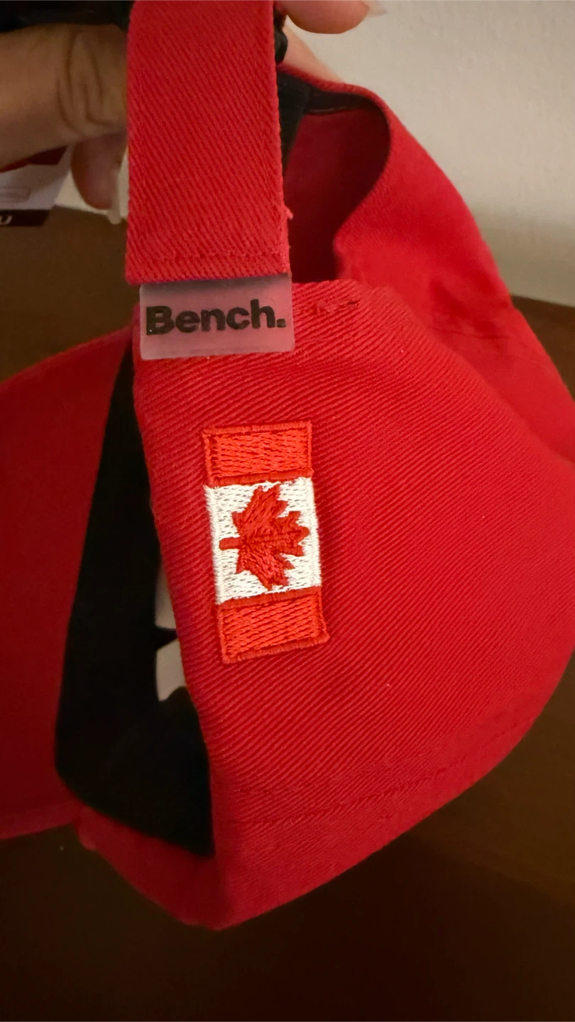 Bench Red Canadian Flag Baseball Cap- Brand New - photo 5