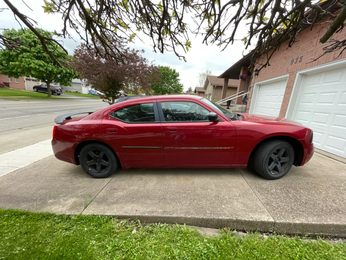 Red Dodge Charger - photo 4