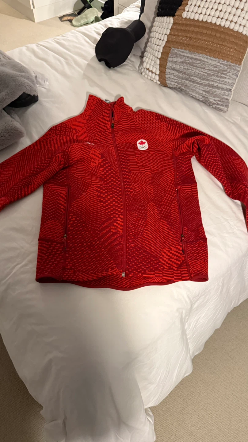 LULULEMON TEAM CANADA 2022 MEN’S END STATE JACKET *COC LOGO. - photo 2