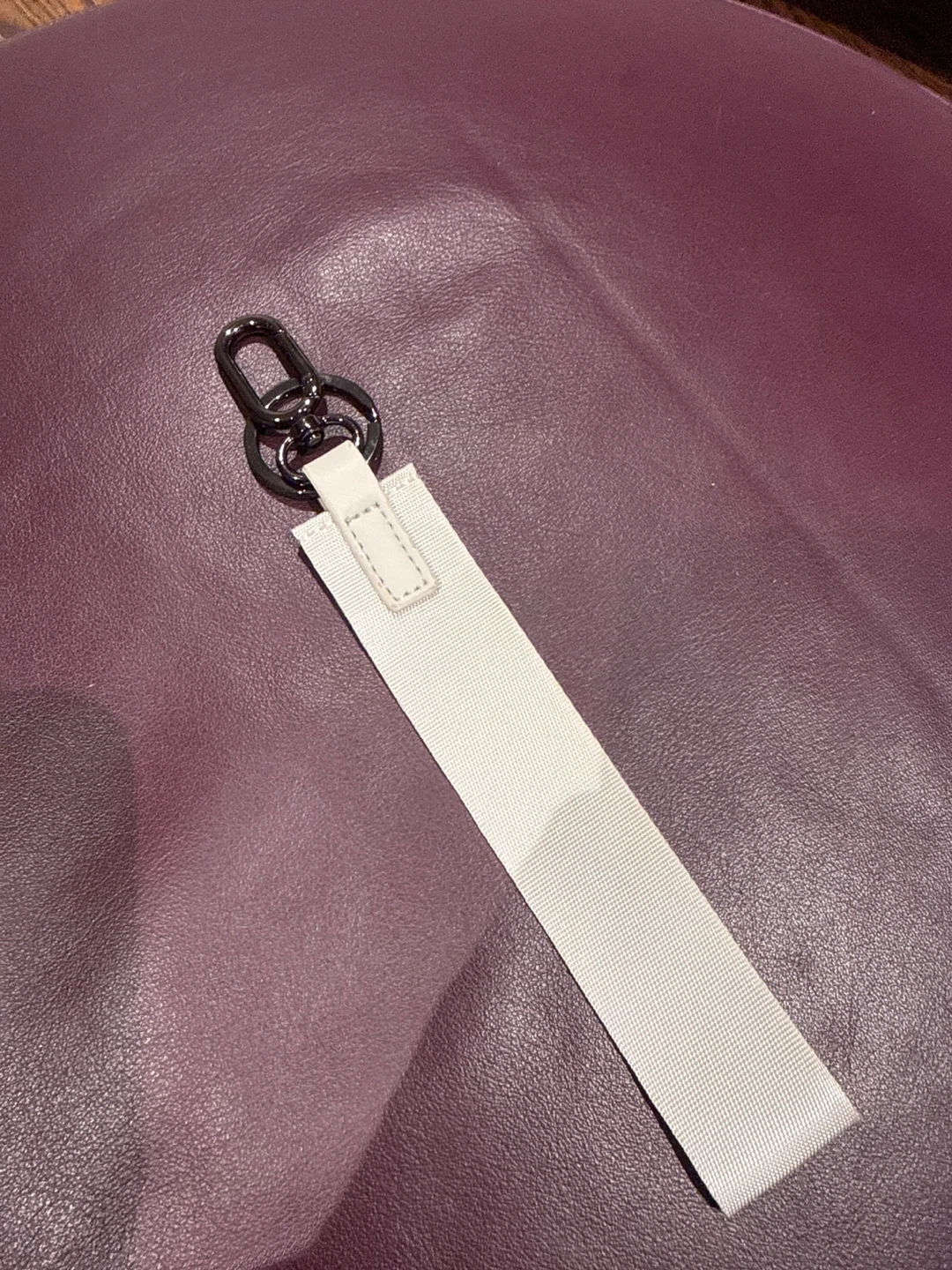 Intuit branded keychain - photo 2