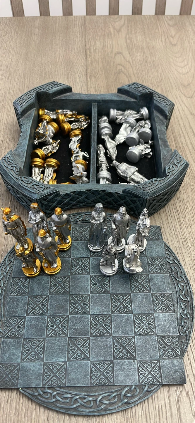 Medieval Themed Chess Set - photo 3