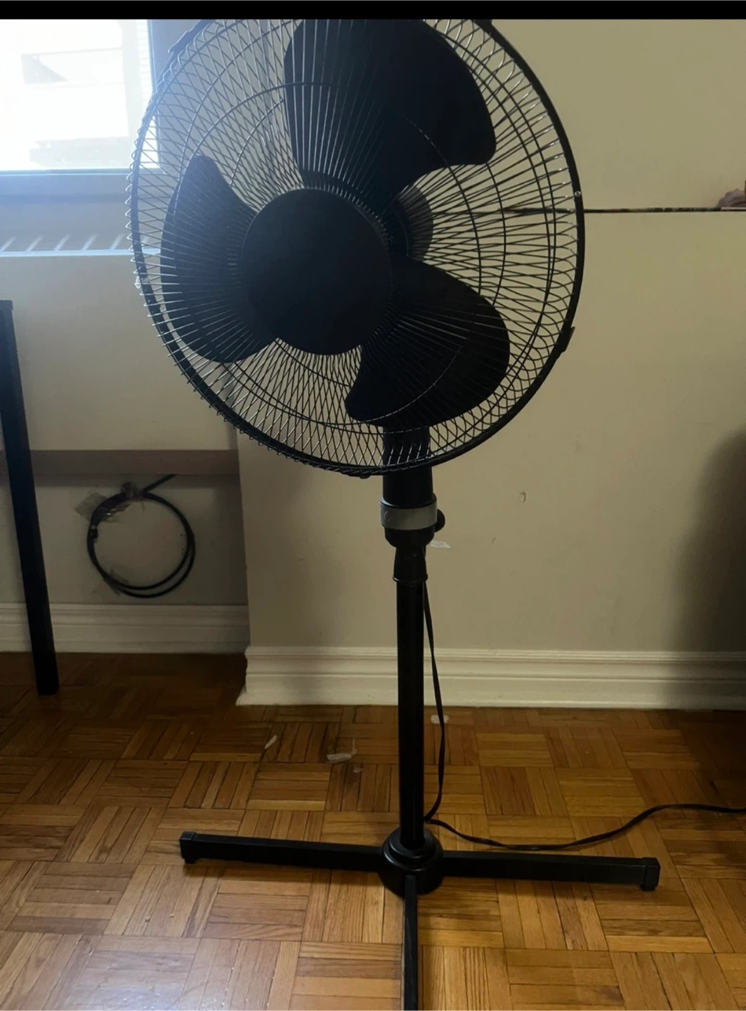 Table fan