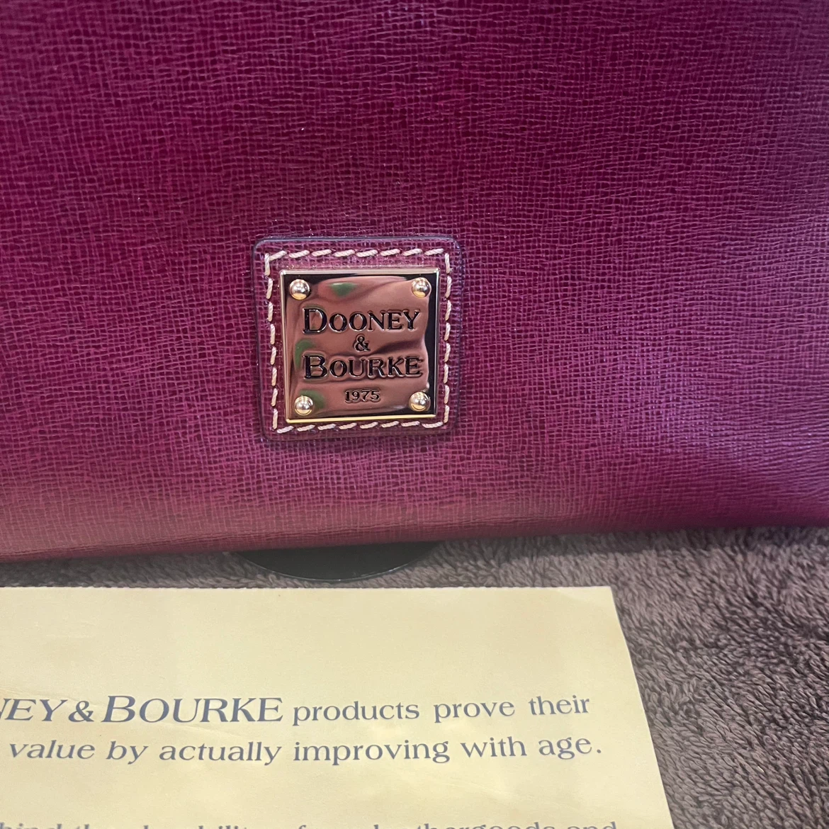 Dooney & Bourke Crossbody Bag Burgundy - photo 2
