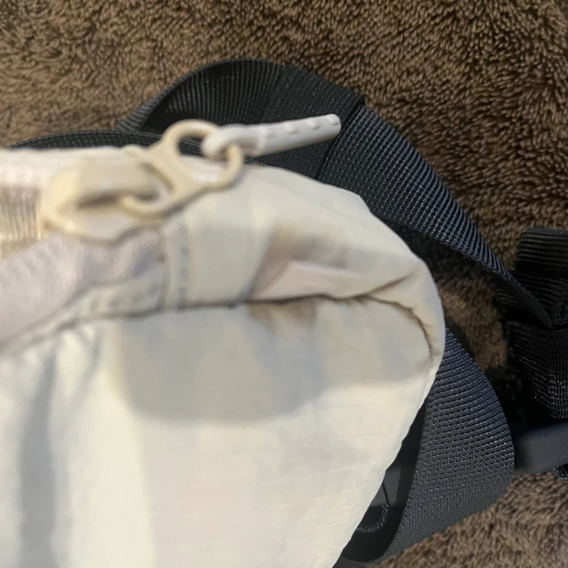 Lululemon Belt Bag - photo 5