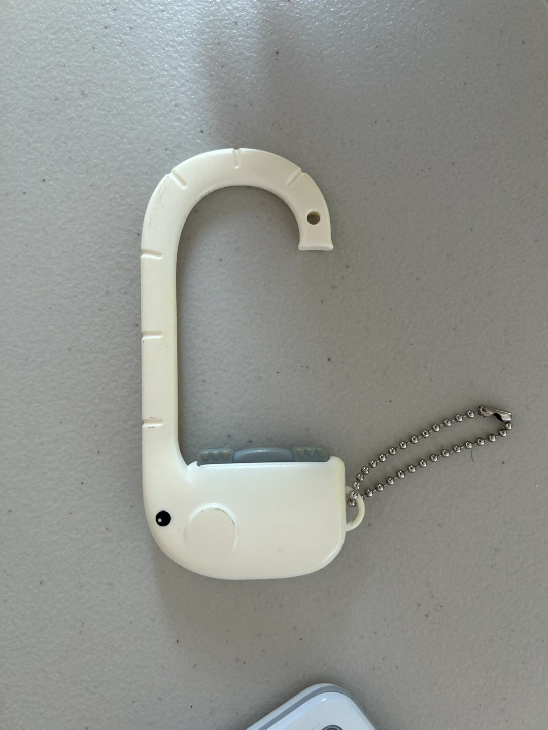 Elephant bag hanger