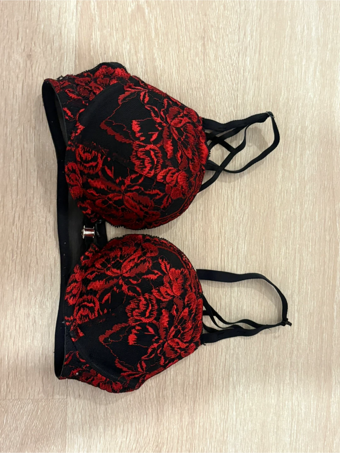 Victorias Secret Lace Bra - photo 2