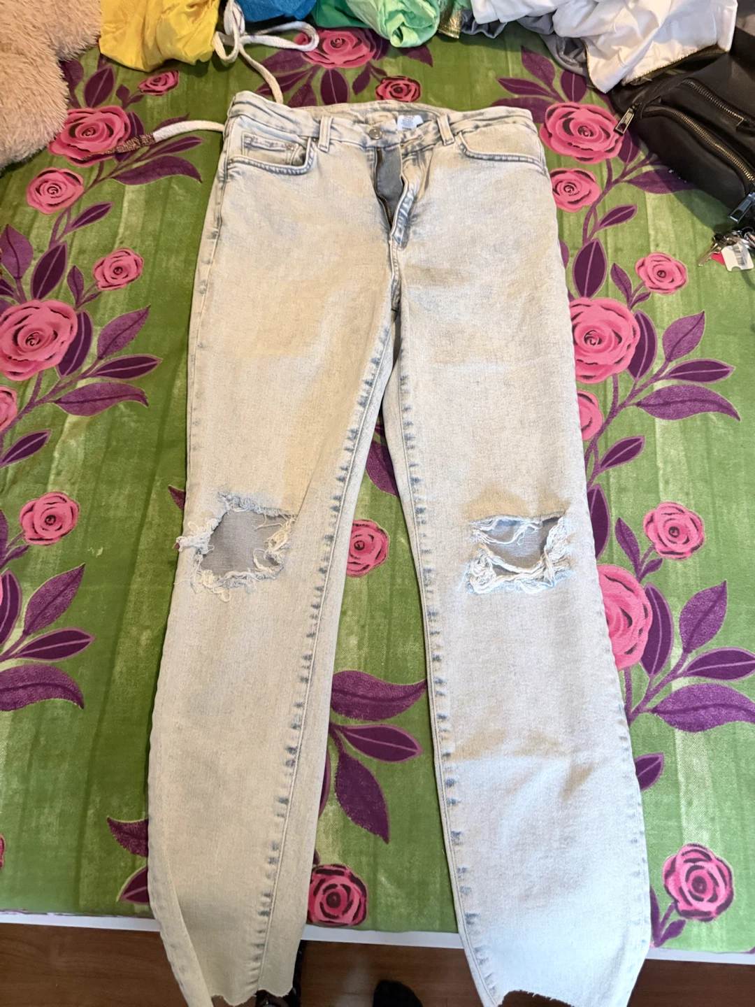 H&M Super Skinny High Waist Jeans Size 8