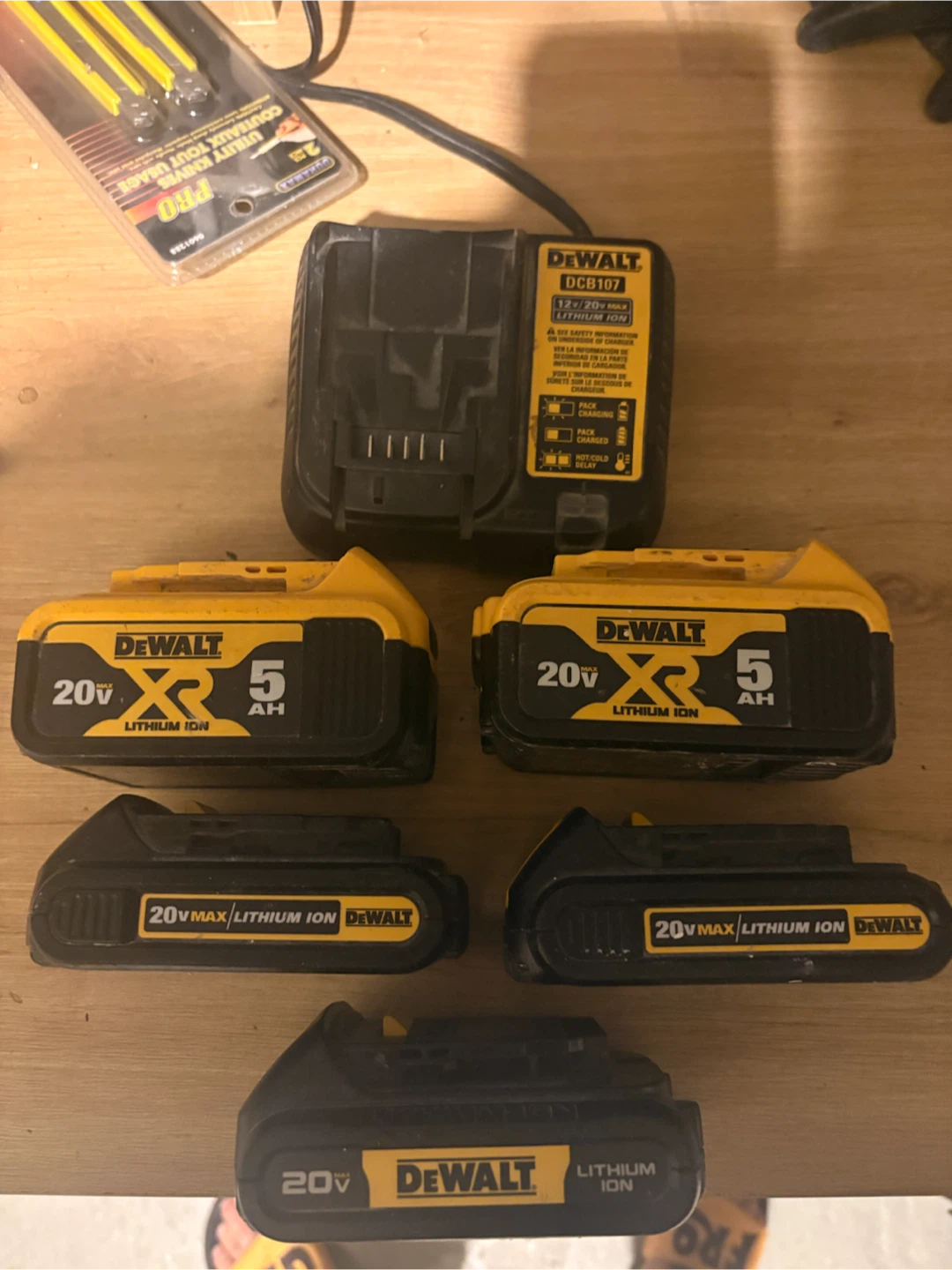 DeWalt 20V Charger and 5 Batteries