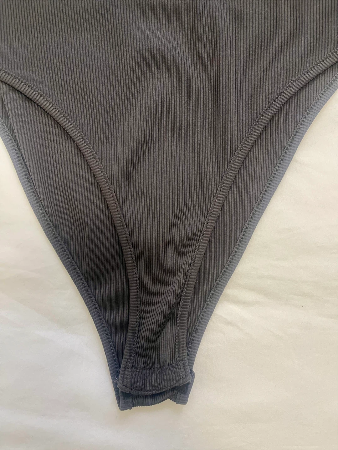 Grey Ribbed Long-Sleeve Bodysuit - photo 4