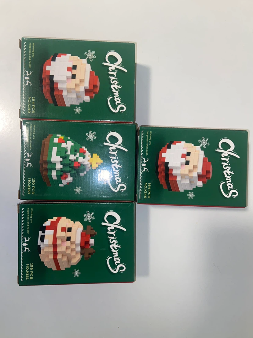 🎄UNOPENED Christmas Mini Building Block Sets🎅🎁