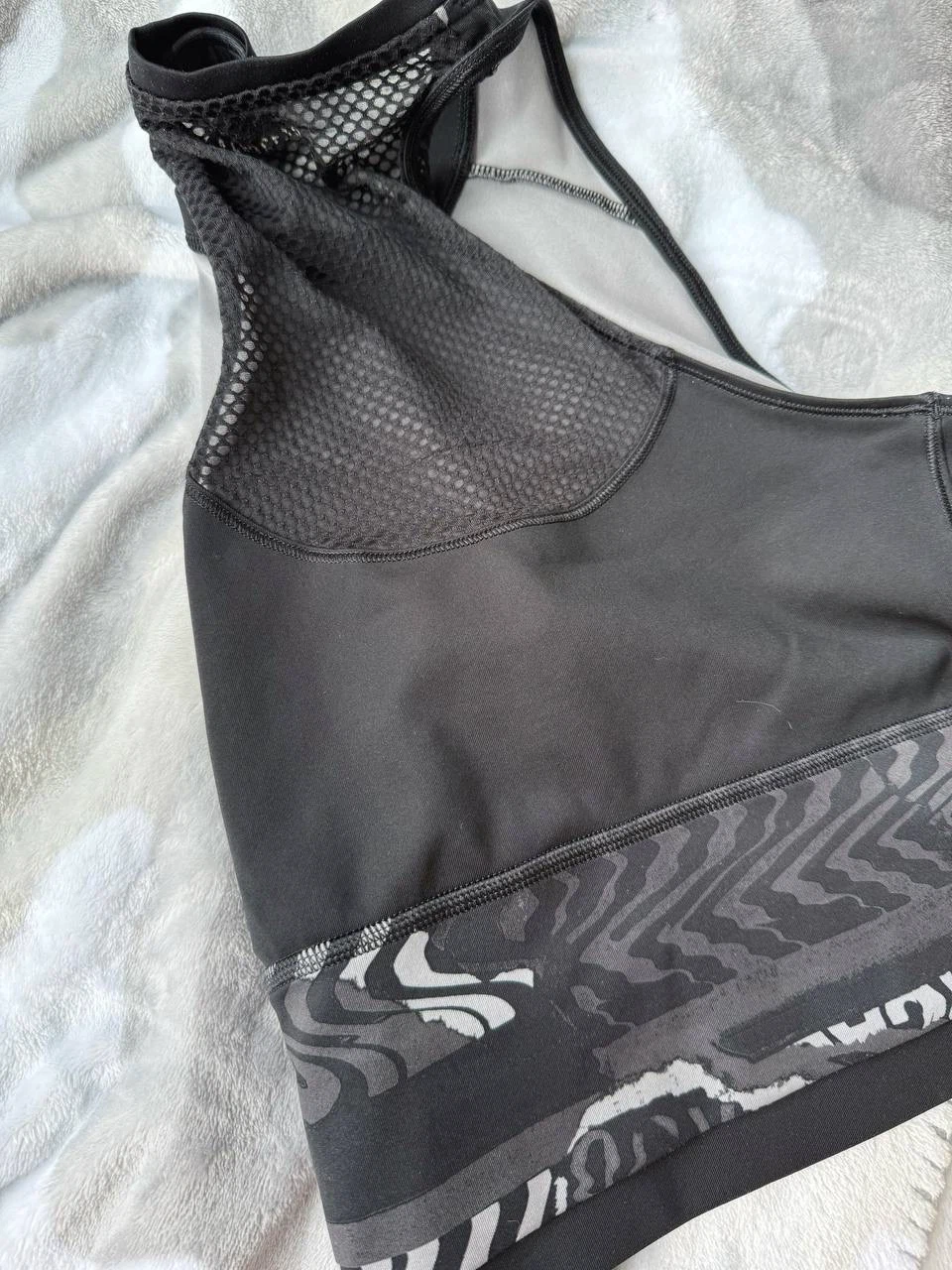 Adidas Training Crop Top - size L - photo 4