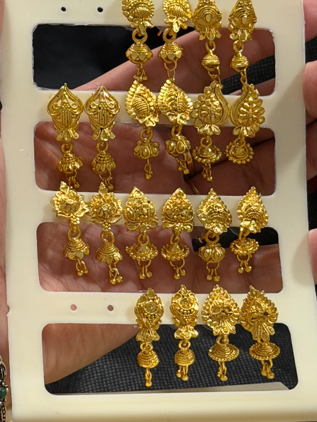 Set of Elegant Gold-Tone Earrings - photo 2