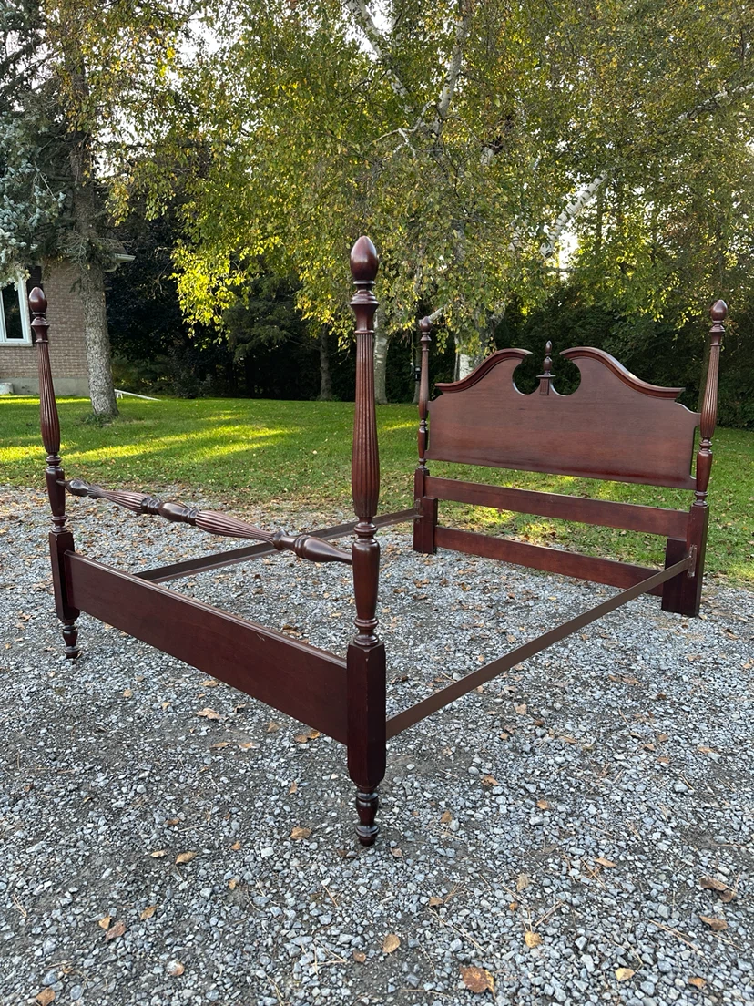 Vintage Gibbard Solid Mahogany Queen Bed (CAN DELIVER)