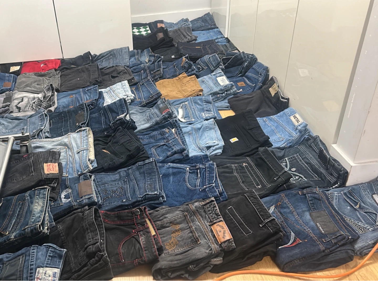 y2k jeans