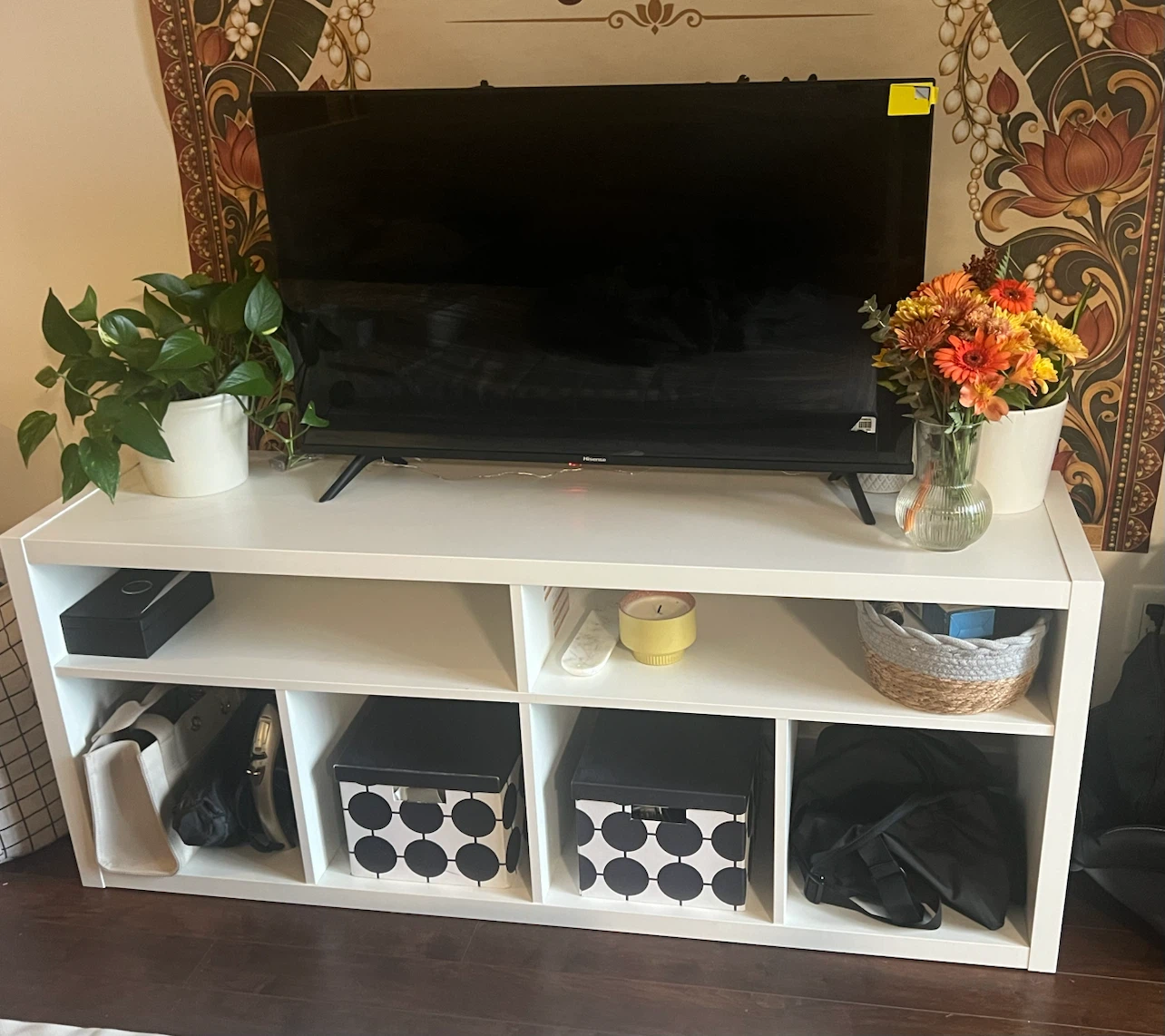 IKEA KALLAX TV bench, white, 147x60 cm (57 3/4×23 1/2 ")