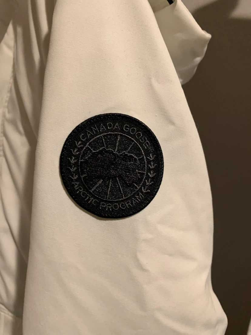 Canada Goose Brockton Parka White Men's Small - photo 2