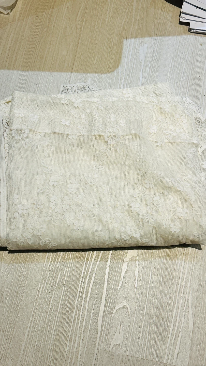 Cream Floral Lace Fabric
