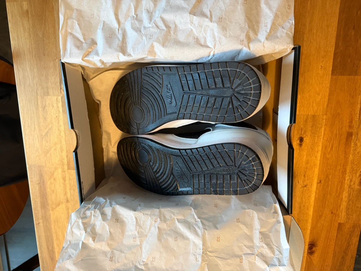 Jordan Access Photon Dust/Black/White Shoes Size 13 - photo 2