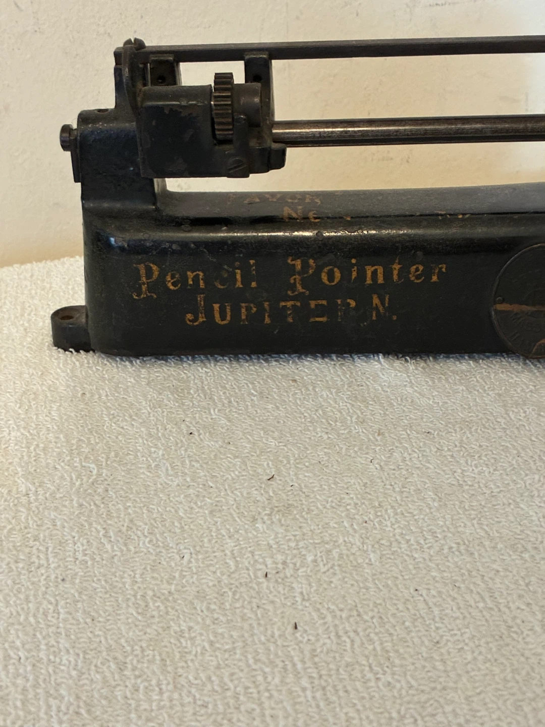 Vintage Guhl & Harbeck Jupiter N Pencil Sharpener - photo 2