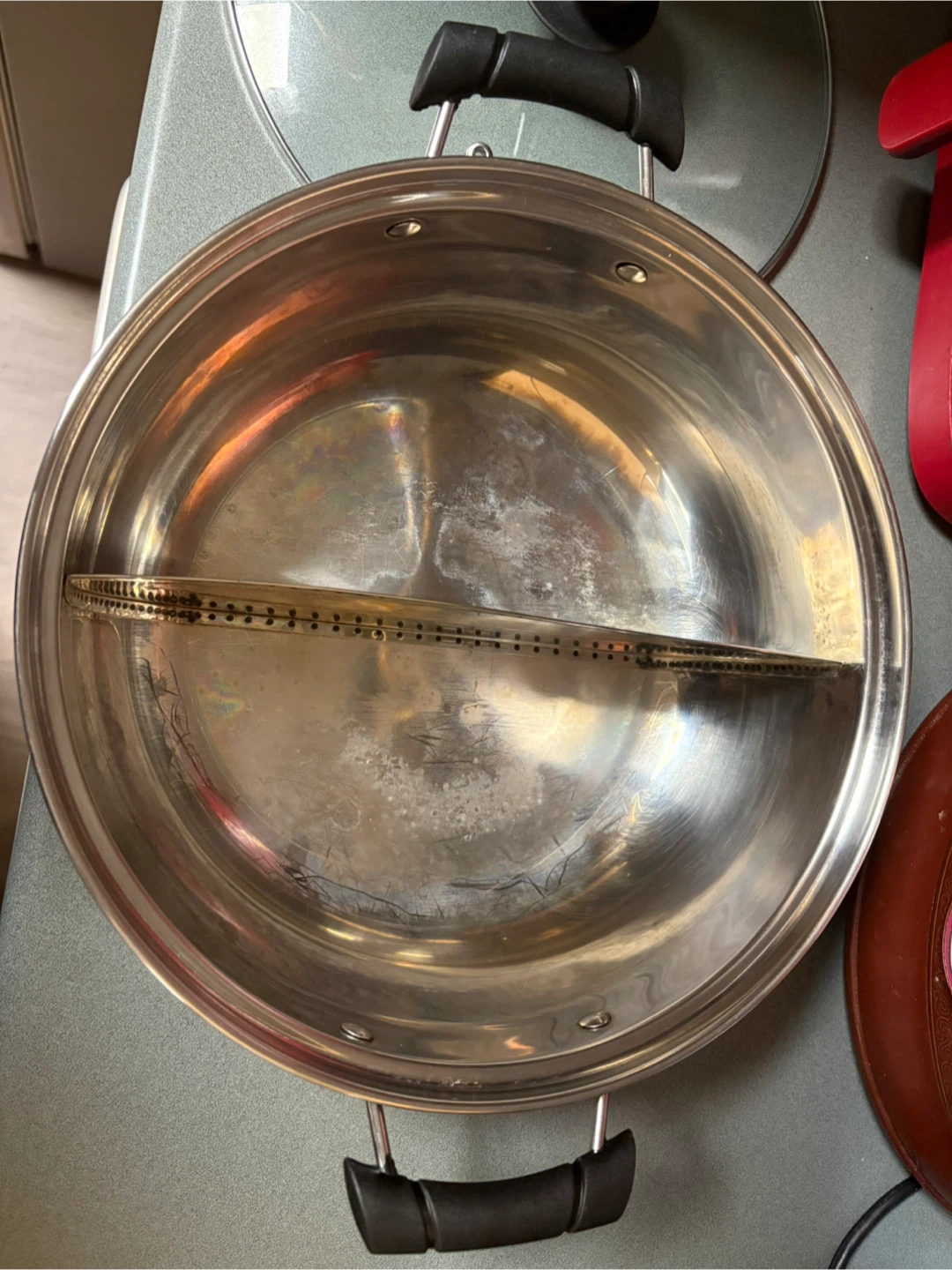 Stainless Steel Divided Hot Pot with Glass Lid