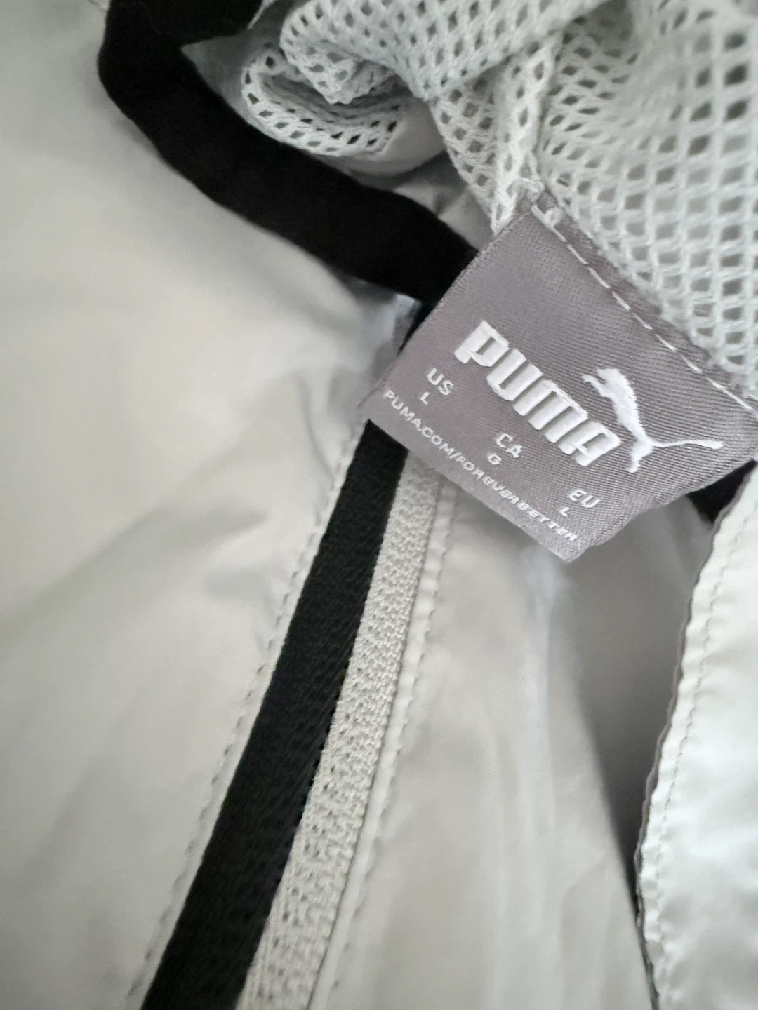 Puma White Zip-Up Windbreaker Jacket - Size Large