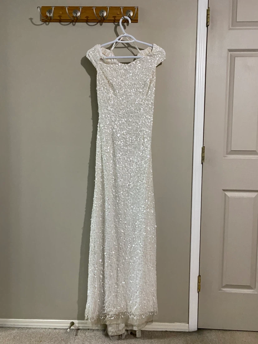 Adrianna Papell Sequined Wedding Gown Set ***