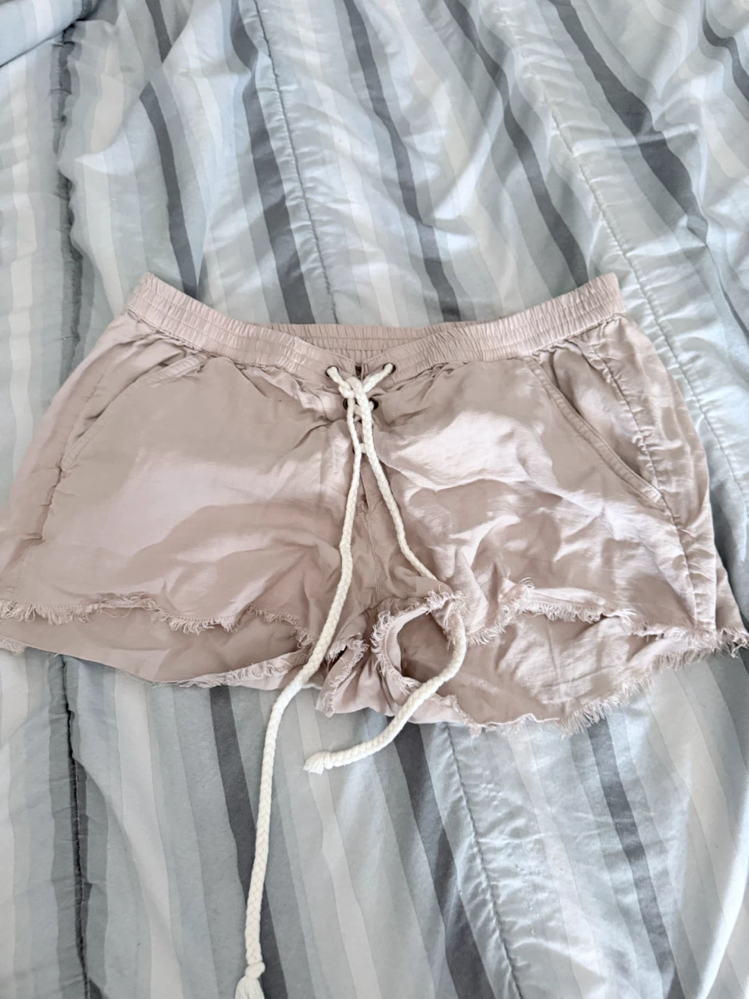 Two pairs of Aerie shorts size M - photo 2