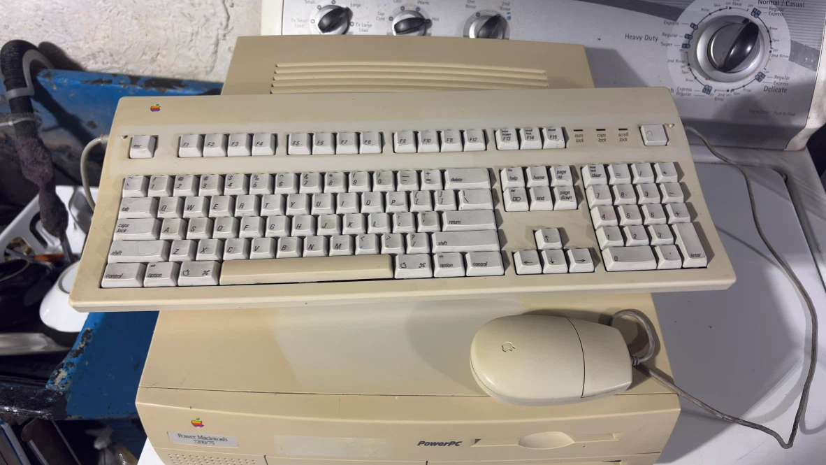 Fully Working Vintage Apple Power Macintosh 7200/75 - photo 5