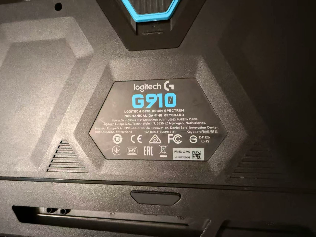 Logitech G910 Orion Spectrum Mechanical Keyboard - photo 2