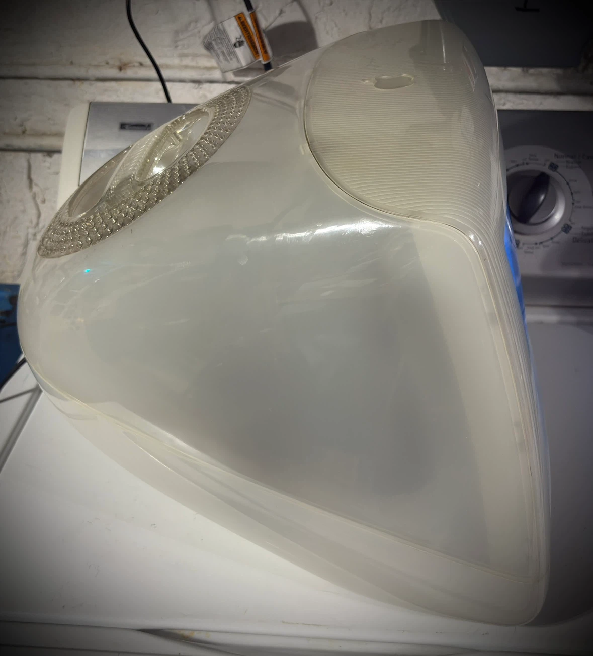 ntage Apple iMac G3 (Snow White) 500MHz / 128MB / 20GB - photo 2