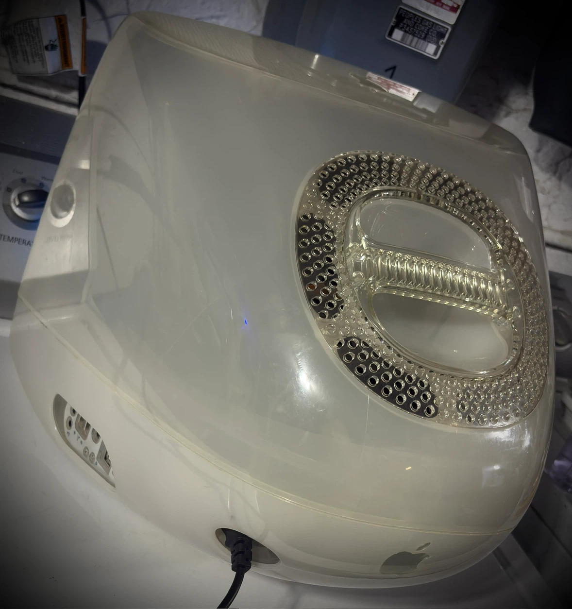ntage Apple iMac G3 (Snow White) 500MHz / 128MB / 20GB - photo 5