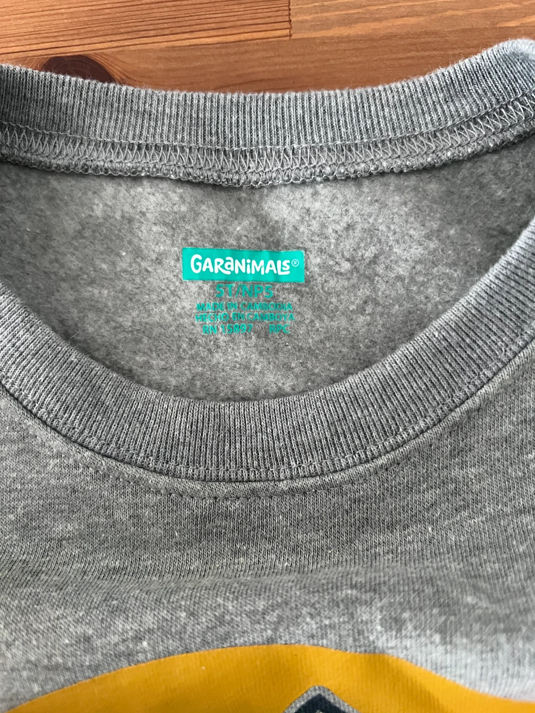 Garanimals and Carter's clothing bundle size 5T - photo 4