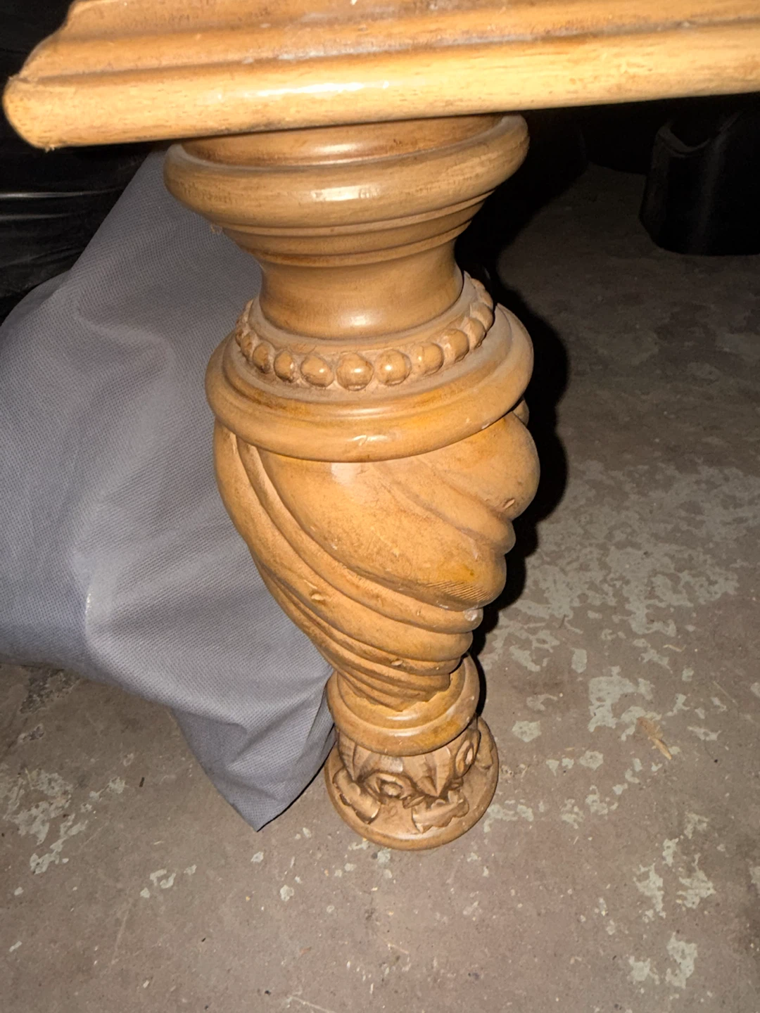 Marble Top Coffee Table with Ornate Wood Frame - photo 3