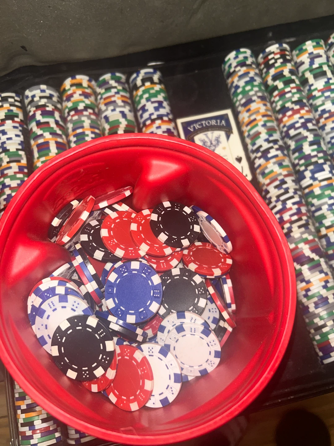 Poker Chip Set with Carrying Case - photo 2