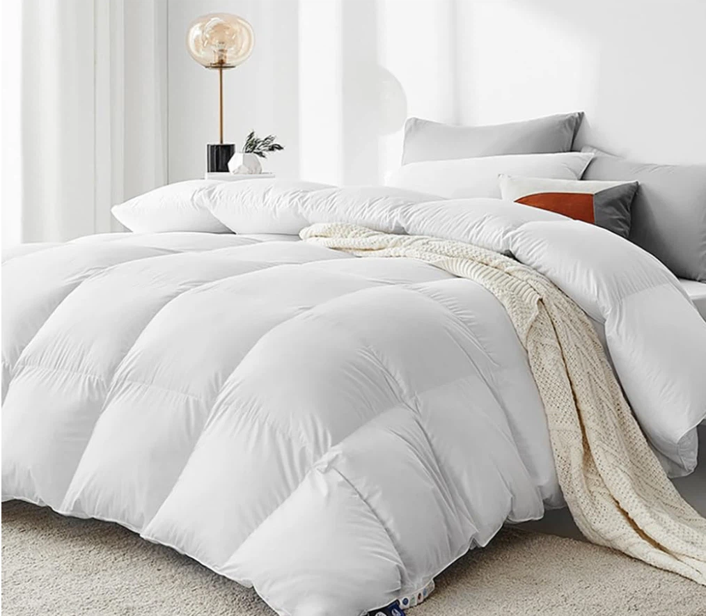New Queen Size Down Alternative Comforter all season